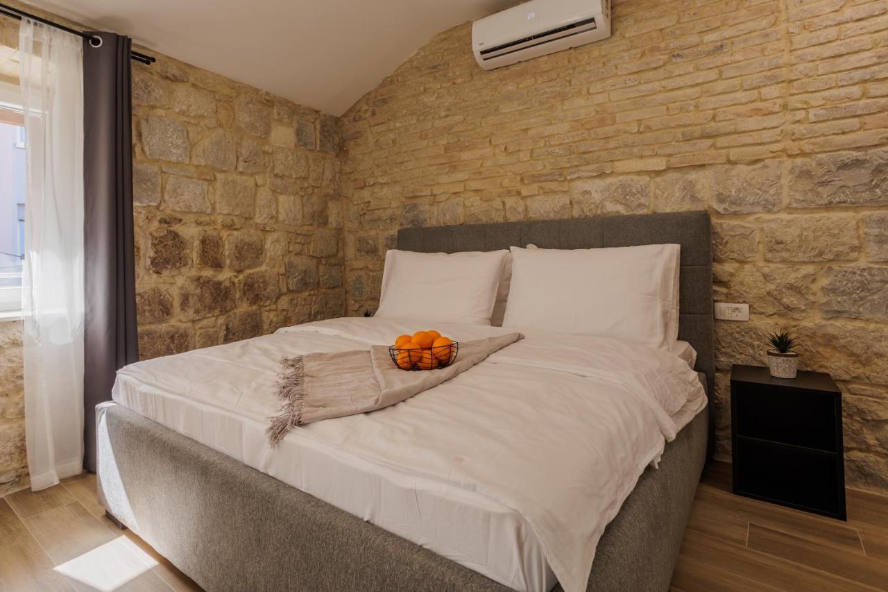Apartments Piritus Split Exterior photo